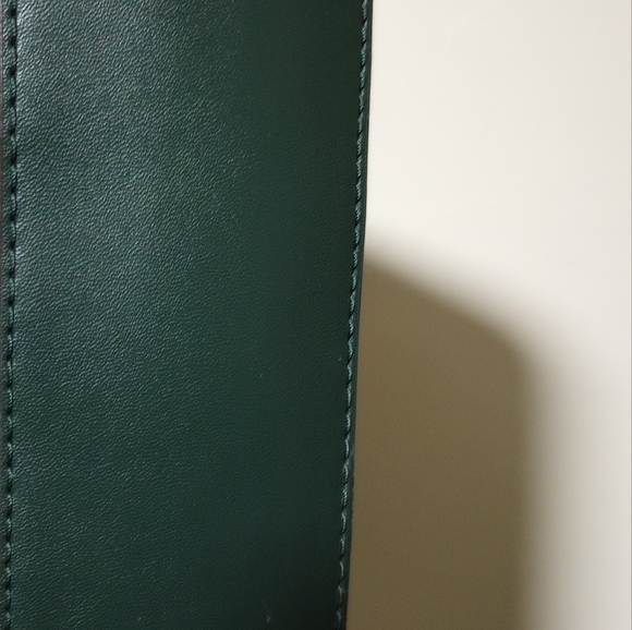 MICHAEL KORS Handbag - Picture 9 of 16